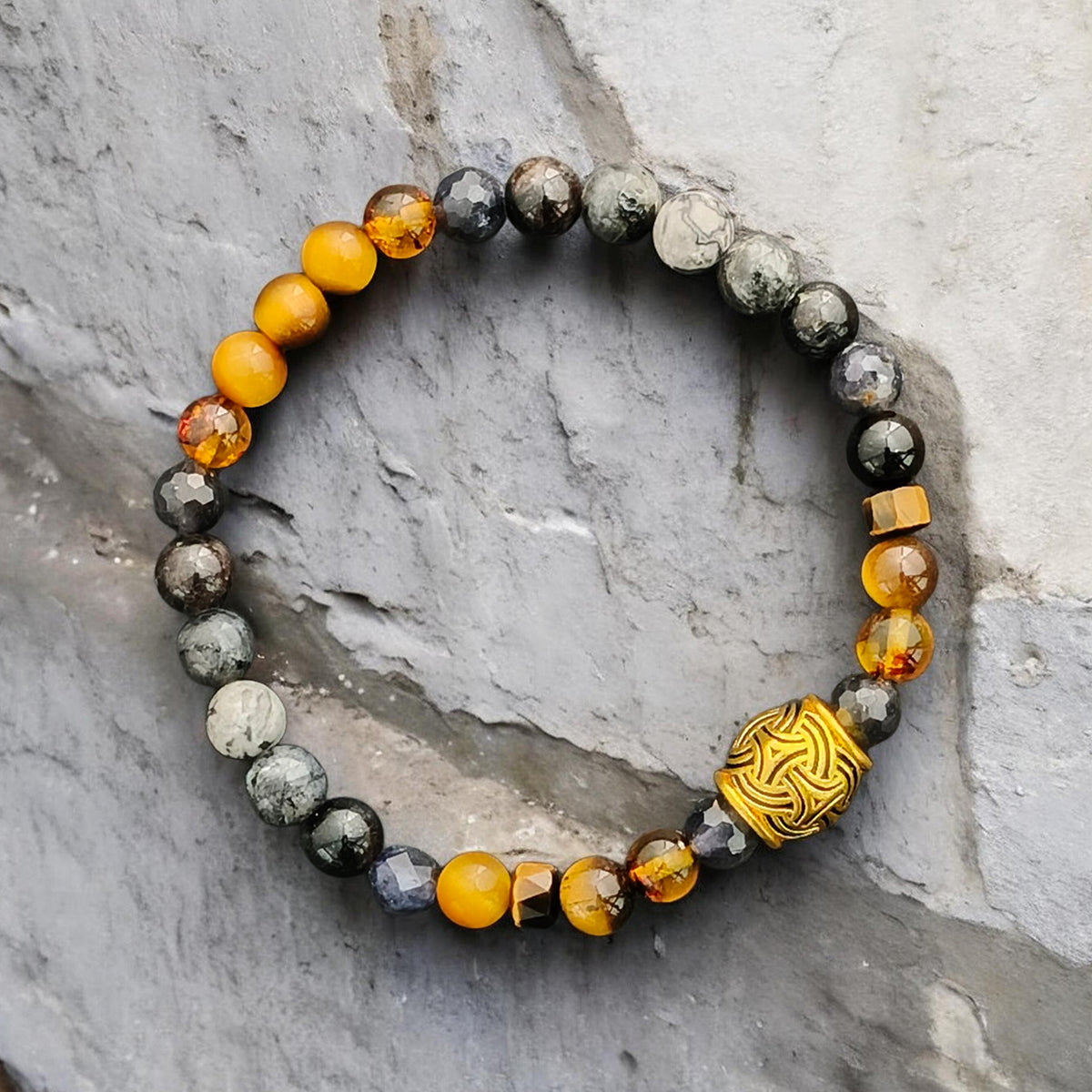 THE AURELYN Crystal Bracelet