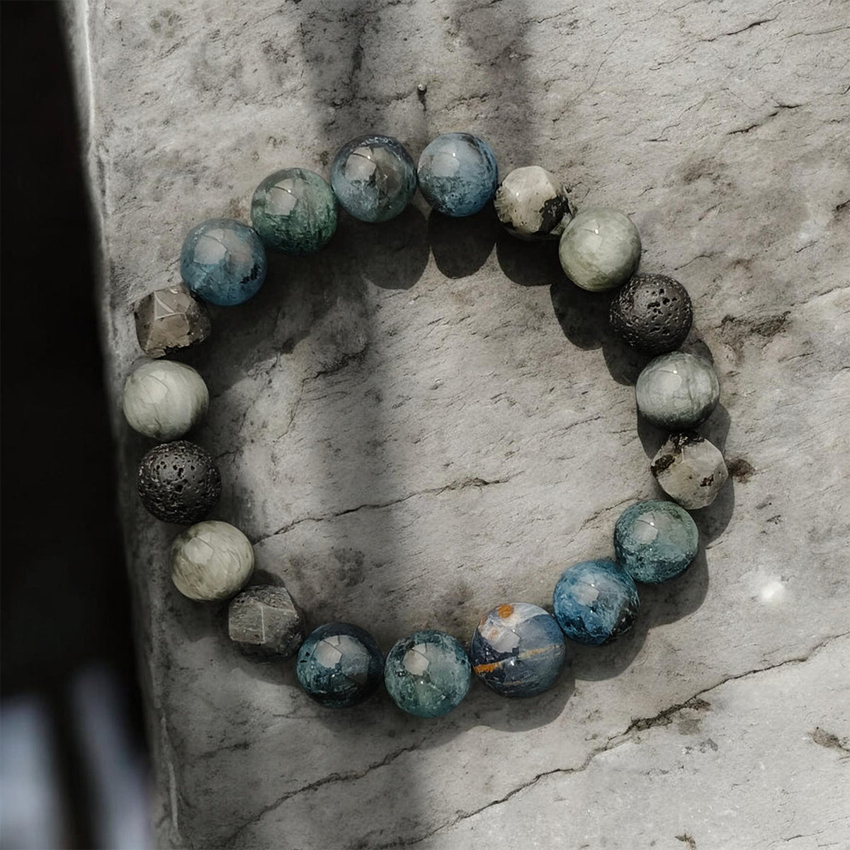 THE NAVIGATOR Crystal Bracelet