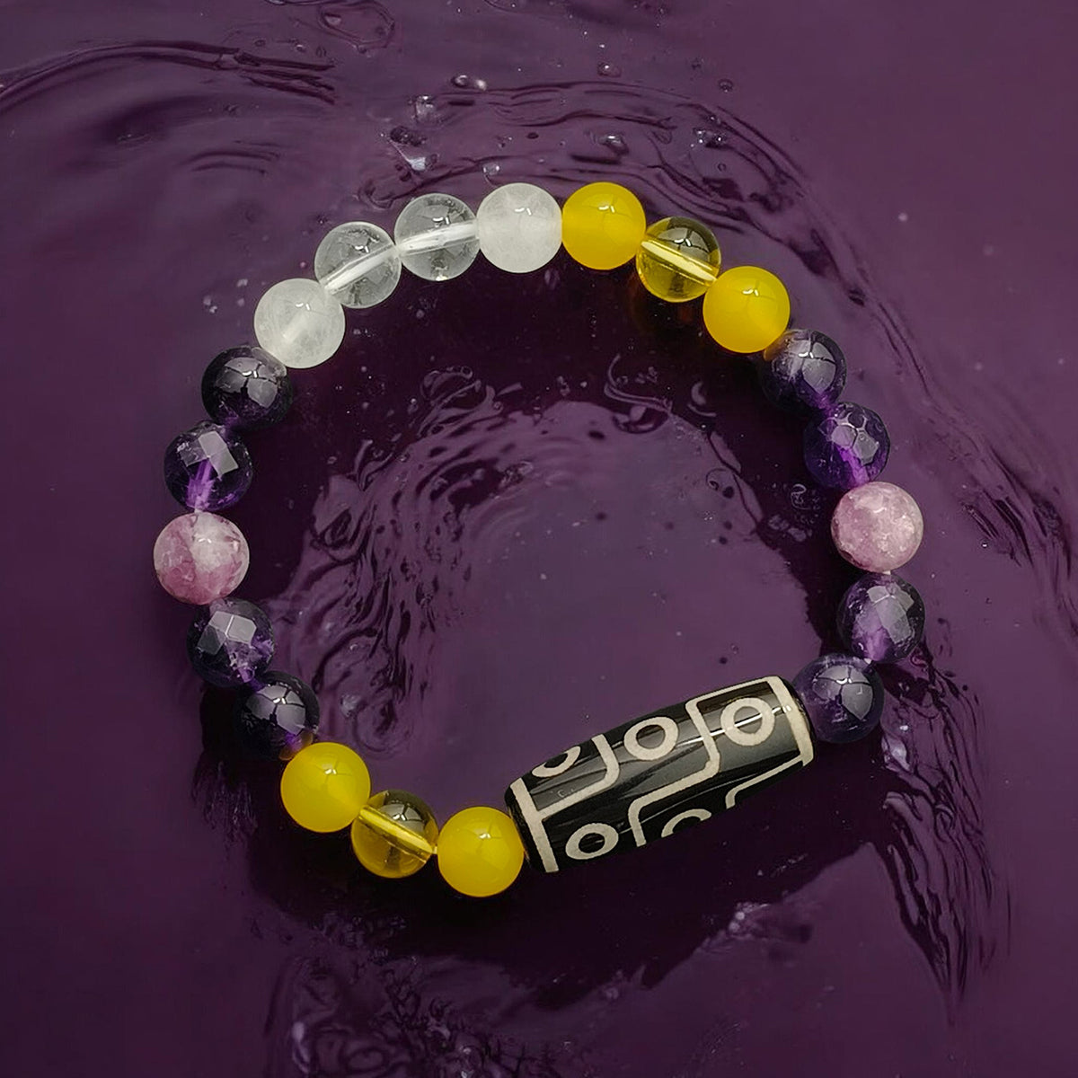 THE SOLENARA Modern 9-Eye Dzi Bracelet