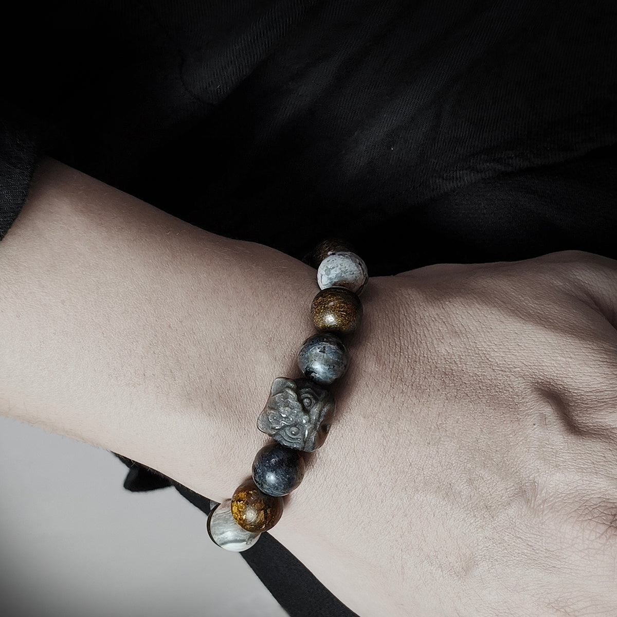THE LIONSTRIKE Bracelet