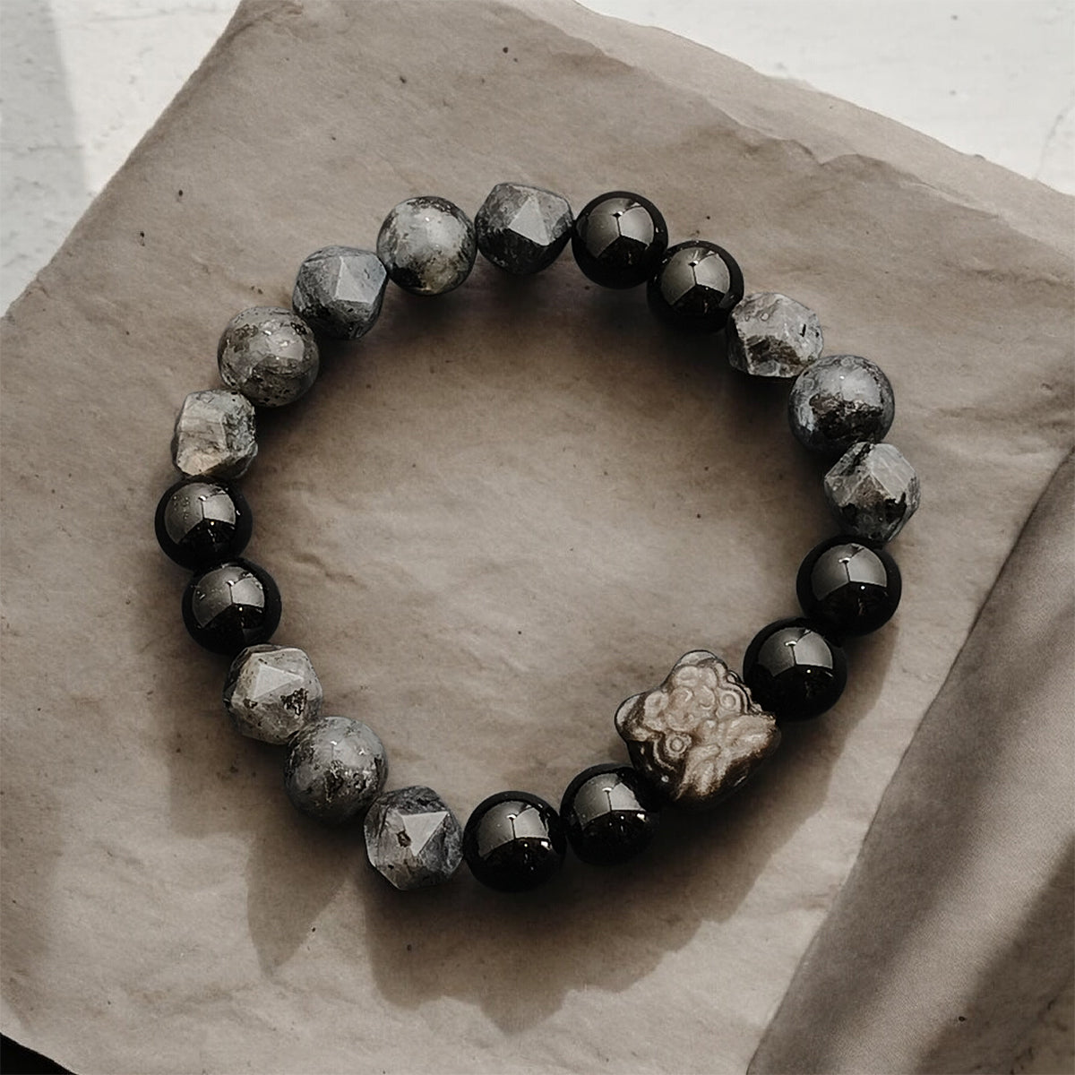 THE AURELION Bracelet