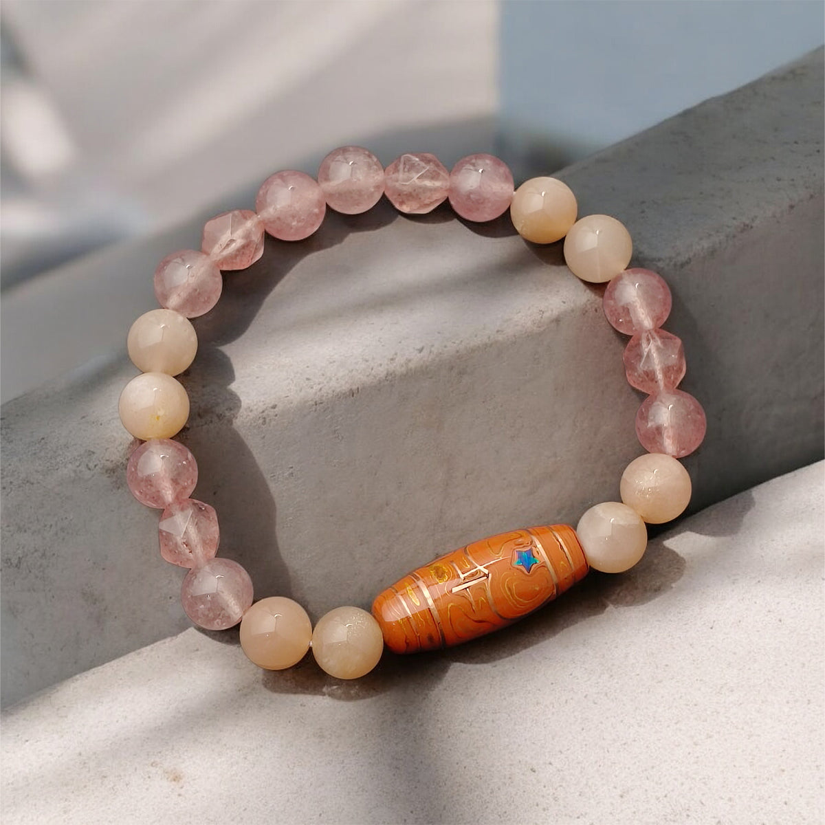 THE BLUSH Bracelet