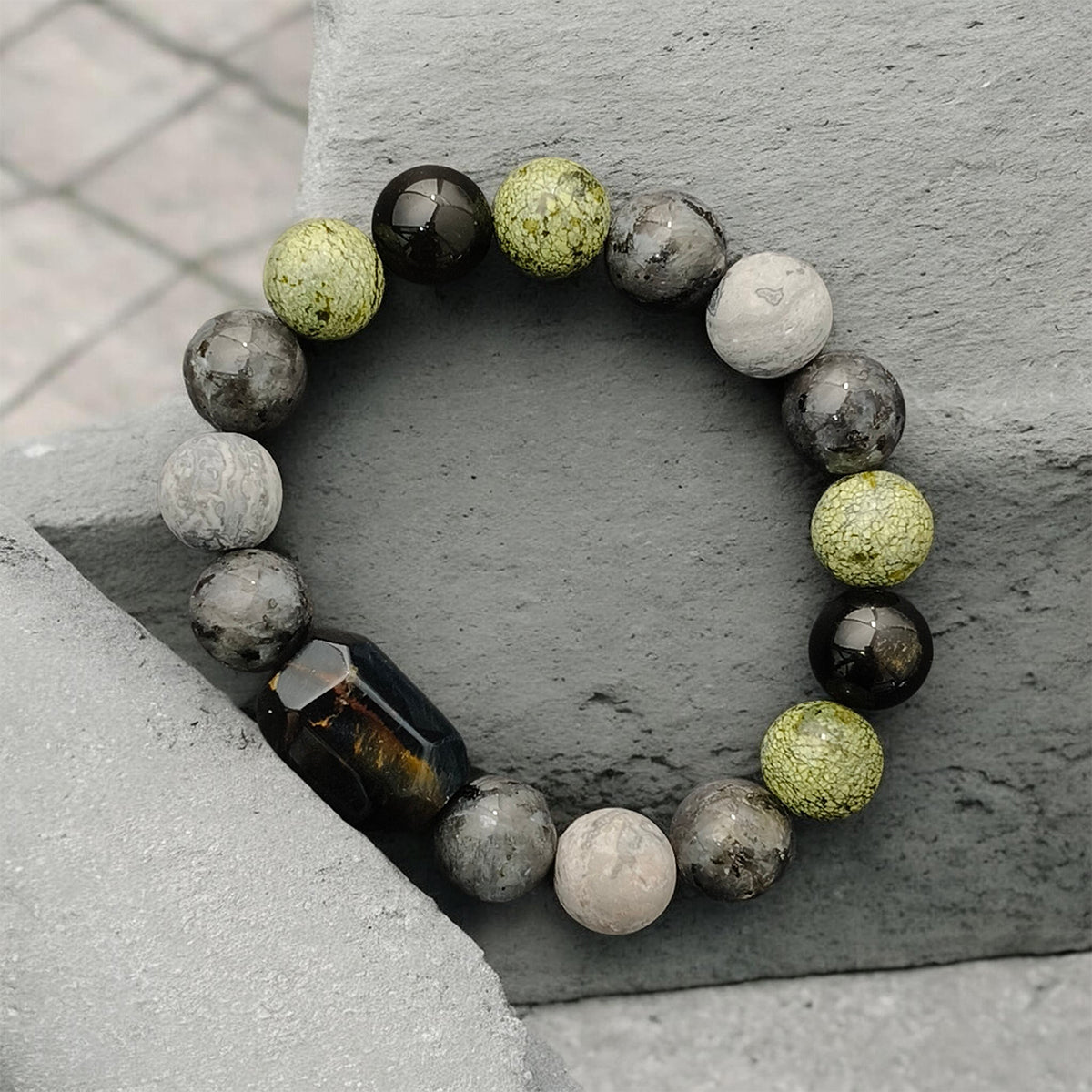 THE COMPASS Crystal Bracelet