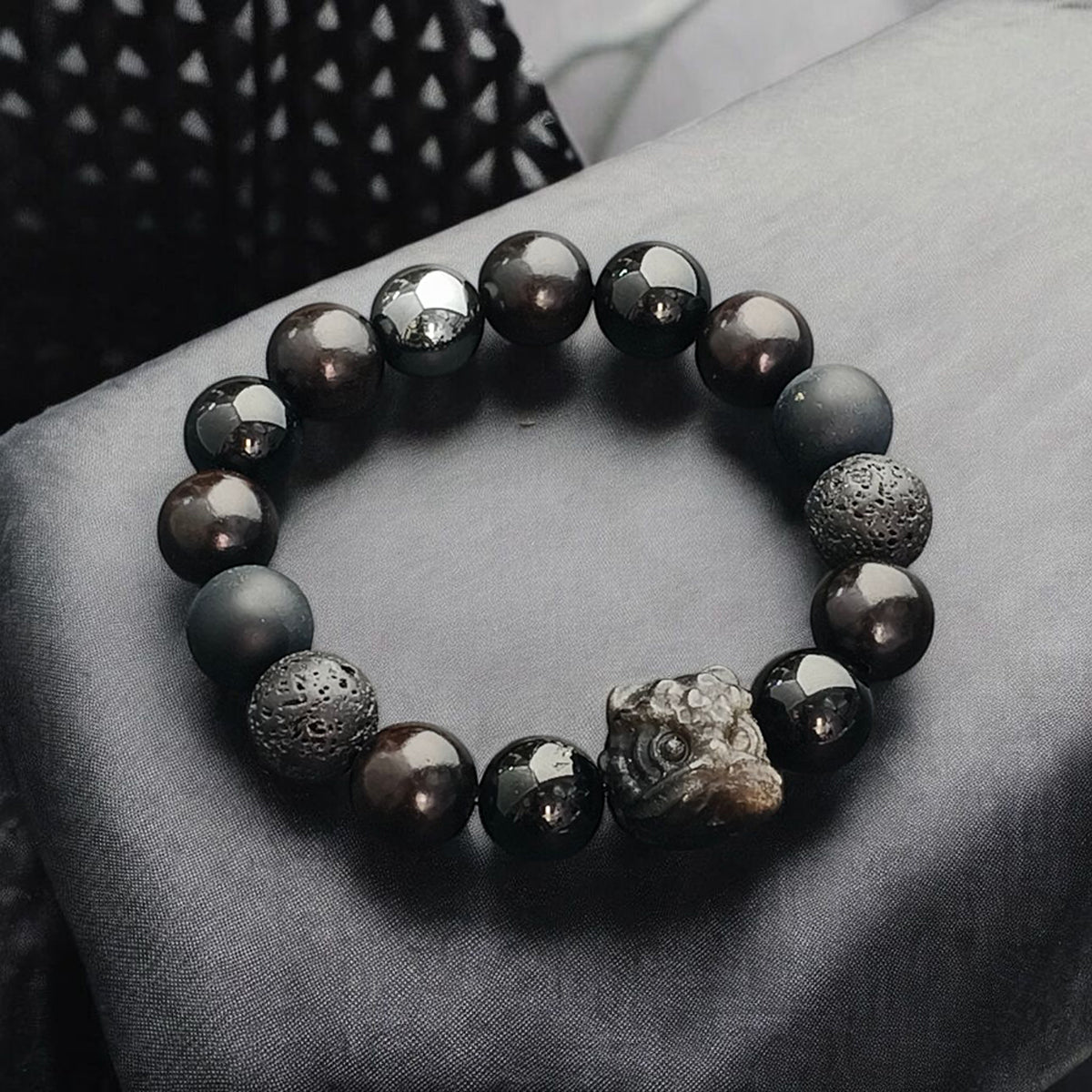 THE NOCTARION Bracelet