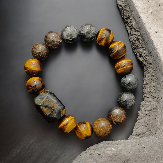 THE PINNACLE Crystal Bracelet