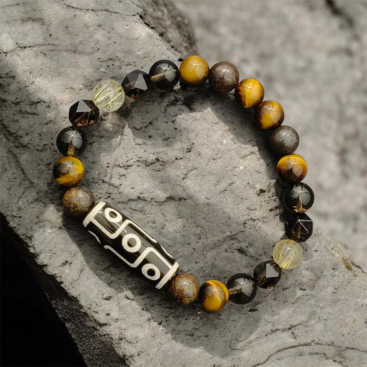 THE SOLVAR Modern 9-Eye Dzi Bracelet