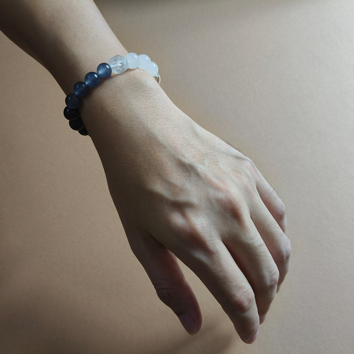 THE LUNARIS Bracelet