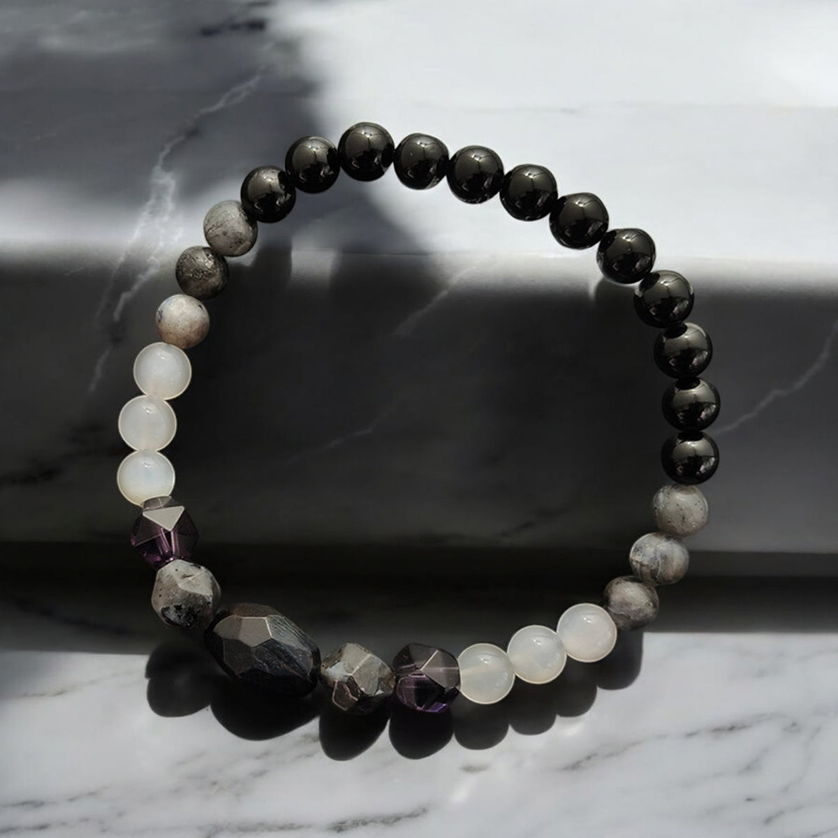THE MOONVEIL Bracelet